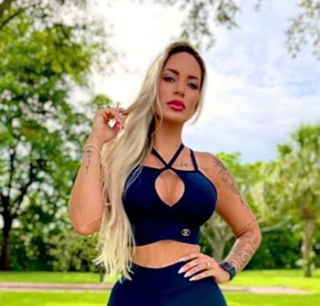 BLACK NEW TOP