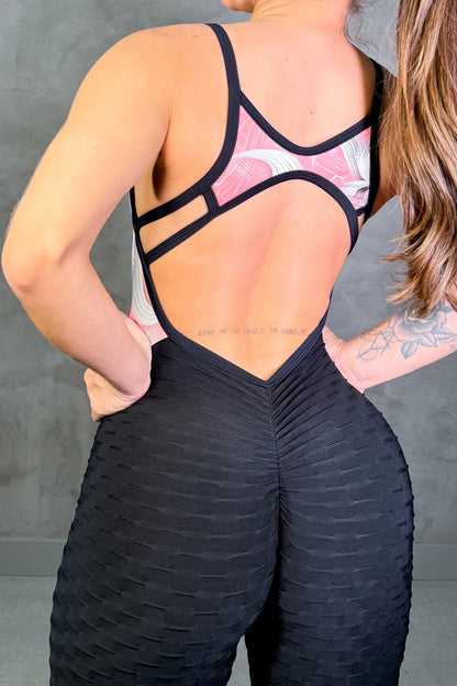 SCRUNCH BOOTY BLACK WAVE AND PINK PRINT DETAIL JUMPSUIT NO RETURN