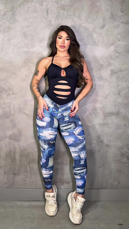 SCRUNCH BOOTY FAKE JEANS AND RIPPED JUMPSUIT, NO RETURN